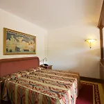Le Grotte 4*