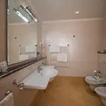 Le Grotte Otel