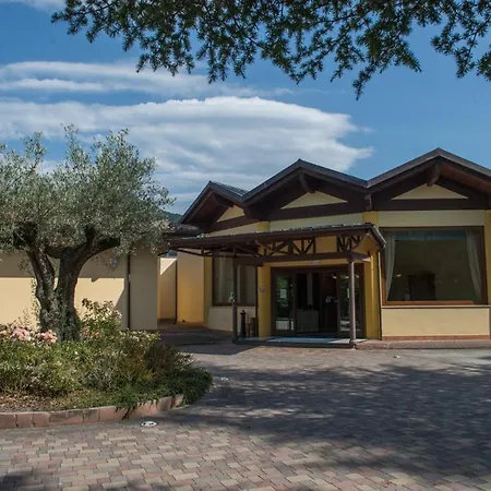 Hotel Le Grotte Genga (Ancona)