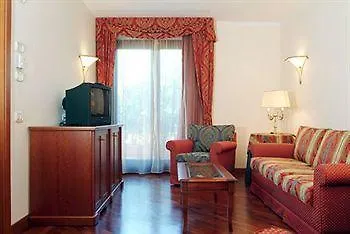 Le Grotte 4*