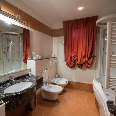 レ ガロッタ 4* ジェンガ