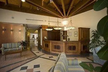 Le Grotte 4*