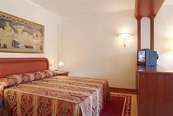 Le Grotte 4*