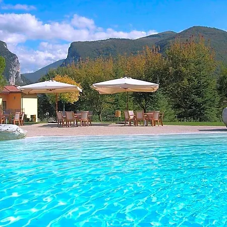 Le Grotte 4*
