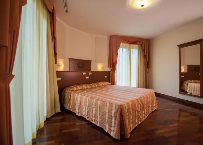 Le Grotte Genga (Ancona)